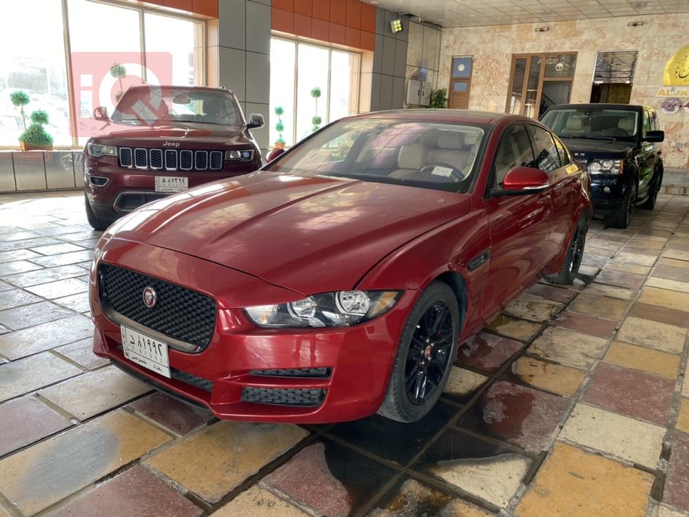 Jaguar XE